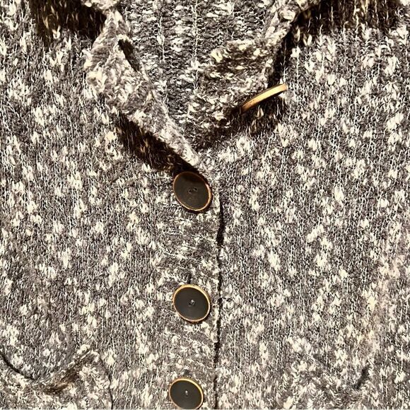 Habitat Flowy Boho Sweater, Size Small.  Excellent Condition. Roomy and Stylish! - Picture 2 of 5